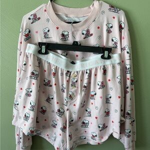 American Eagle Outfitters Valentines Snoopy Pajama Set